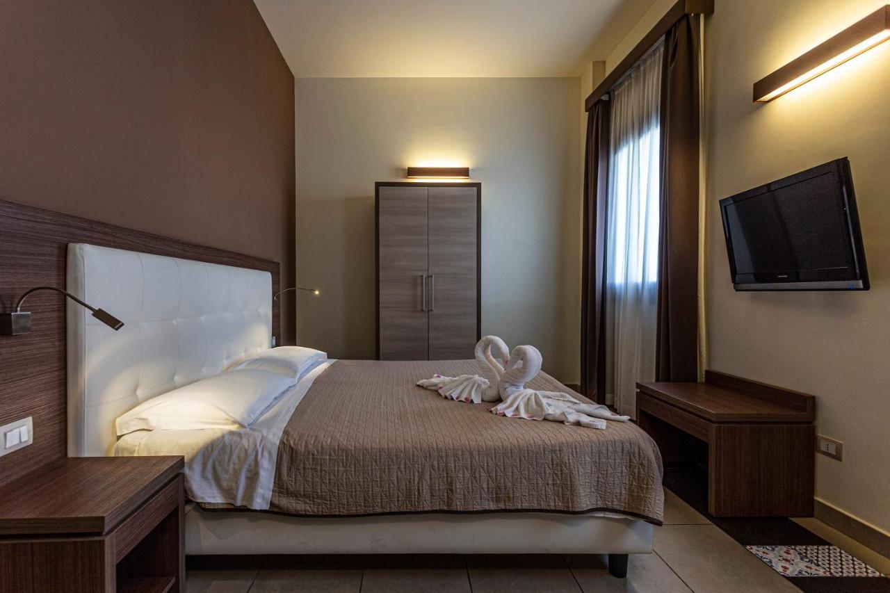 Hotel Don Giovanni Avola Kültér fotó